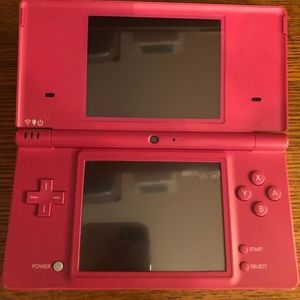 Nintendo DSI Pink